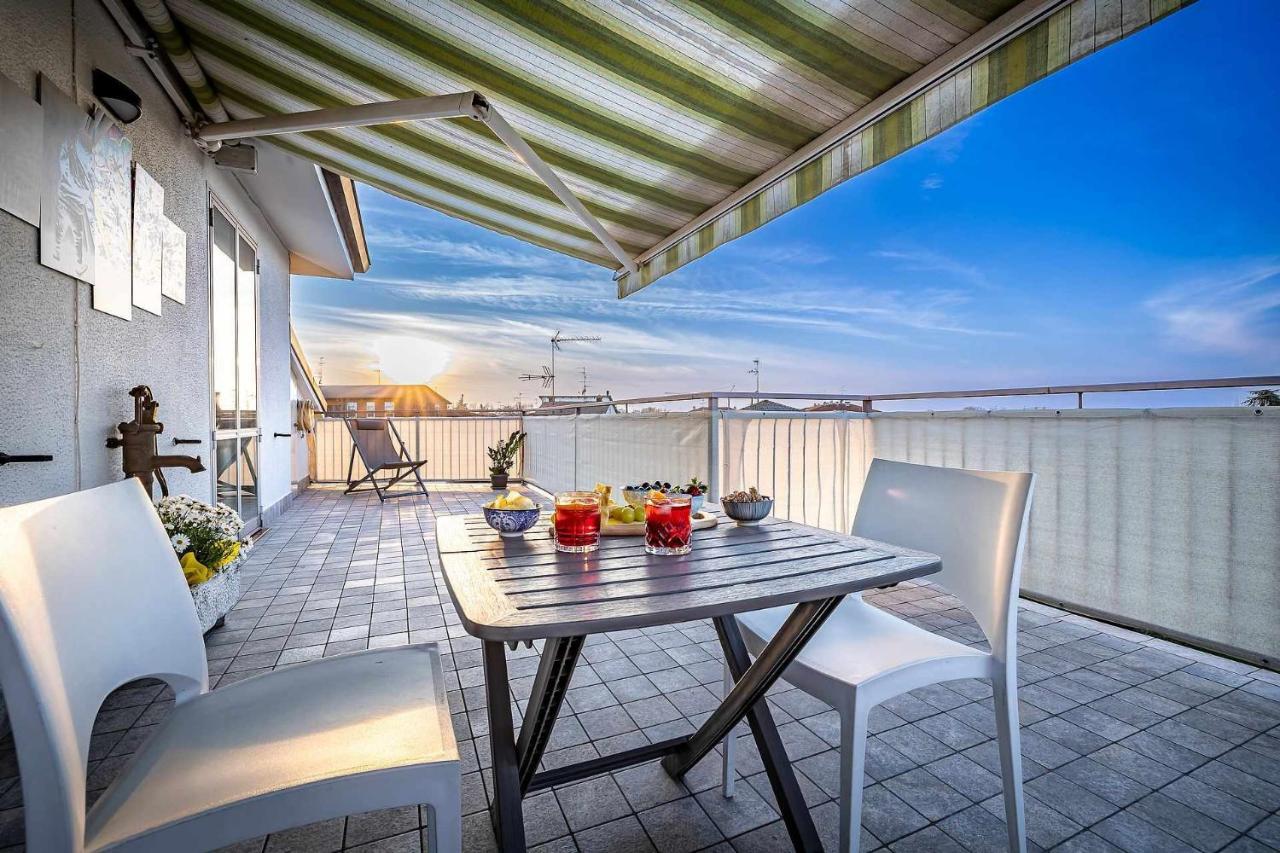 Ferienwohnung Il Terrazzo Sul Tramonto Bastiglia Exterior foto